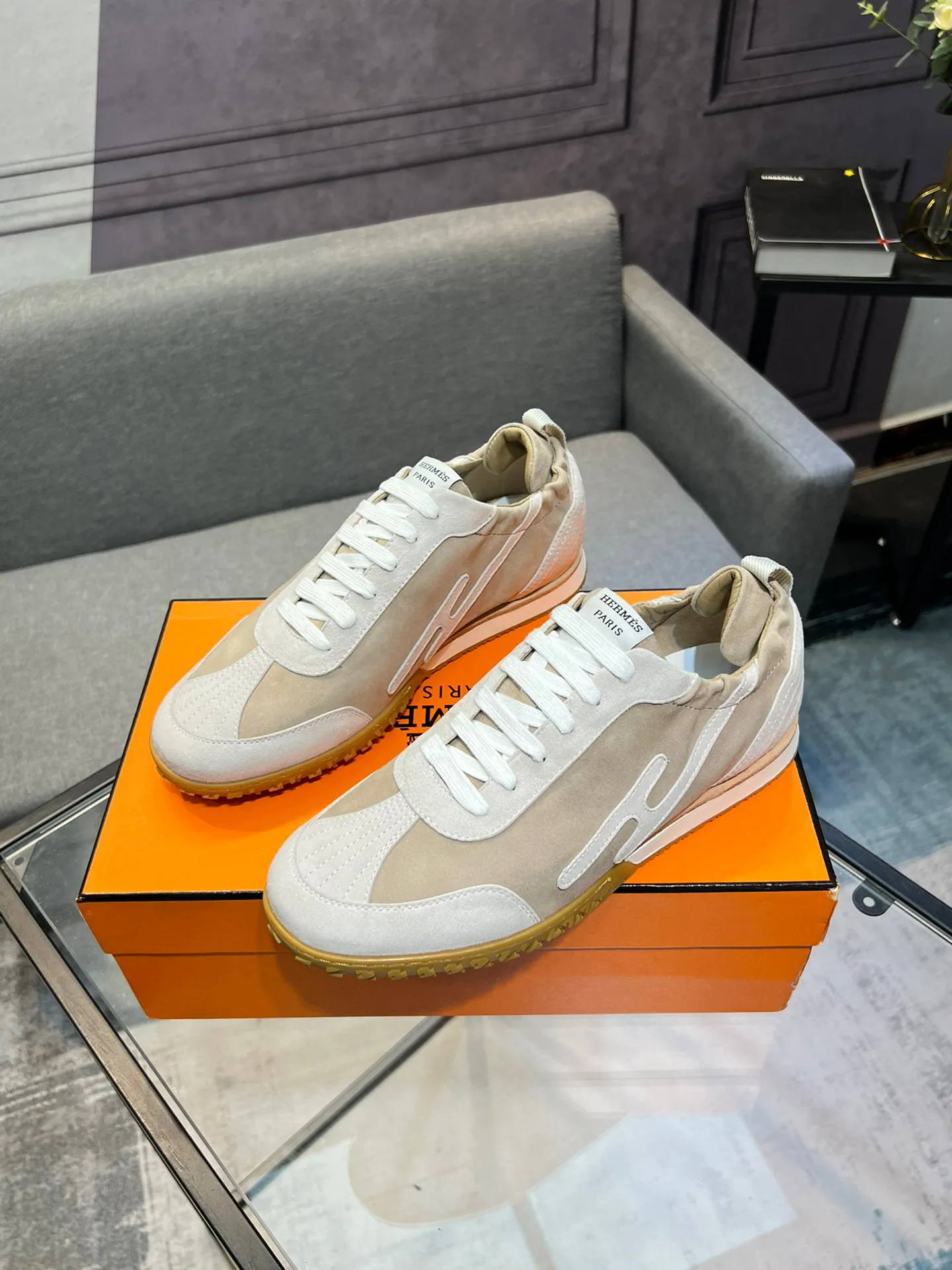 Men's shoes 💰660 [HERMES] Hermès - High-end quality original order 🔍🔍 - Upper: 🔝 cowhide suede splicing design - Inner lining: imported mixed sheepskin - Outsole: TPR foam · Rubber: two-color combined molding outsole - Super high quality control · Fine workmanship: highlighted (high-end, luxury, grade) -Size: 38-44 (45, 46, can be customized)